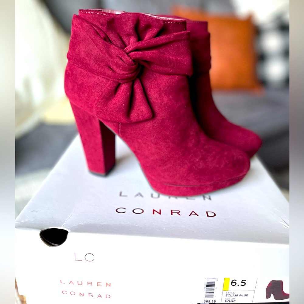 Lauren Conrad Eclair wine ankle boots